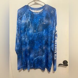 Columbia Patterned Blue Shirt